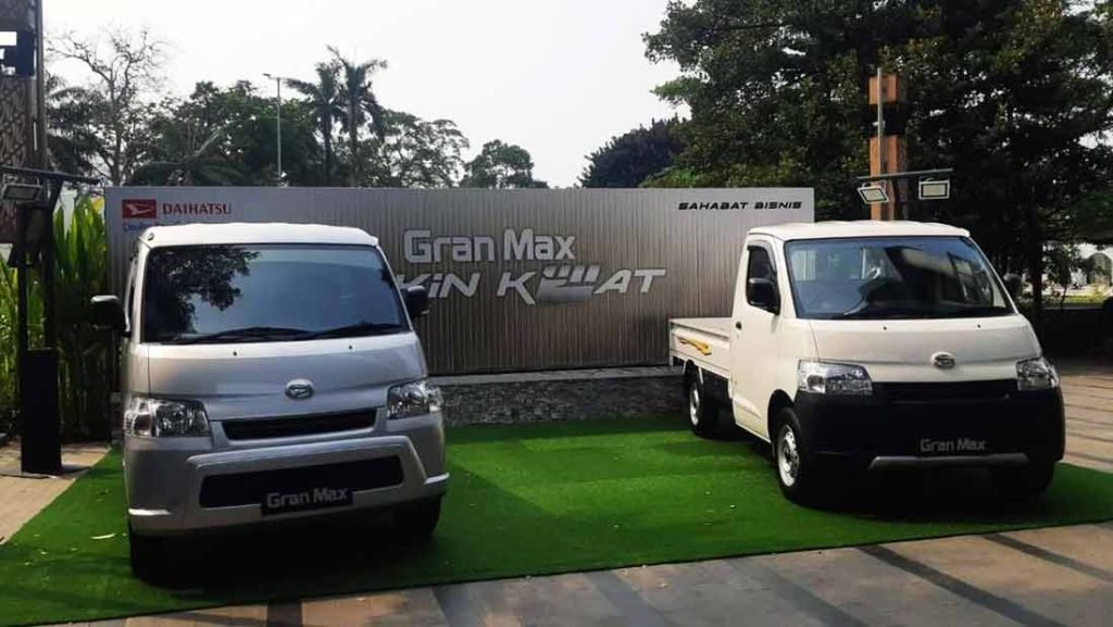 Daihatsu Gran Max, Mobil Andalan Pengusaha Logistik